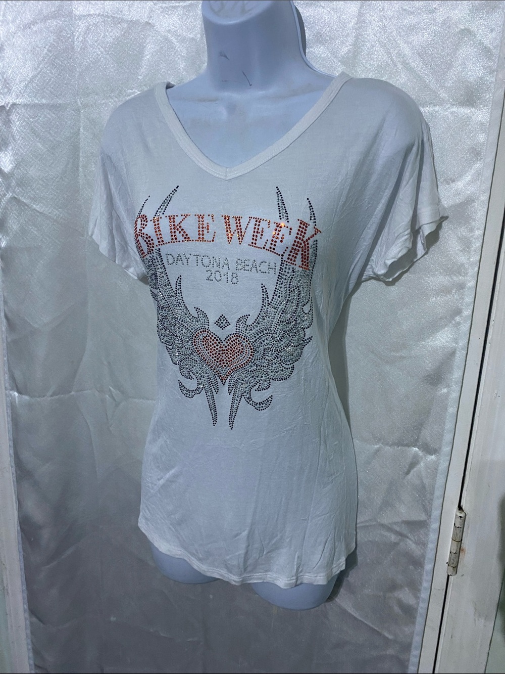 Active USA White Short-Sleeve V-Neck Graphic Tee with Rhinestone Heart and Wings